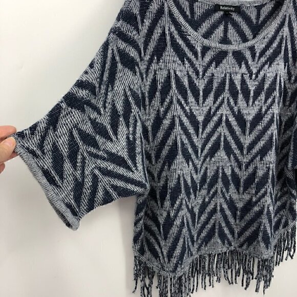 Relativity Anthro Women’s S Chevron Blue Knit Fringe Geometric Boho Sweater - Picture 2 of 8